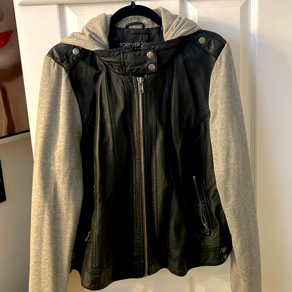 Forever 21 plus